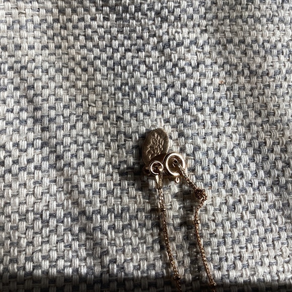 Satya Om Amethyst Necklace - Picture 2 of 4